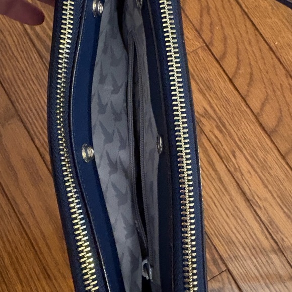 Lo & Sons Pearl Handbag, Blue/Navy Saffiano with Gold Hardware - Picture 8 of 15